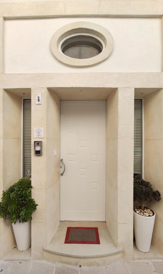 Dimora Della Nonna-Luxury Home 莫拉-迪巴里 外观 照片