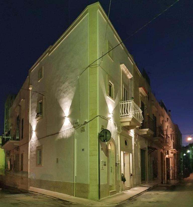 Dimora Della Nonna-Luxury Home 莫拉-迪巴里 外观 照片